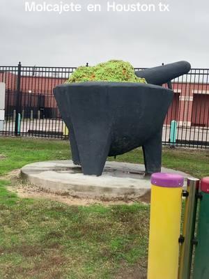 #molcajete#mexicano#houstontx#salsa#molcajetiada#foryou #fyp #guacamolesalsa 🥑🌶️👍❤️🇲🇽