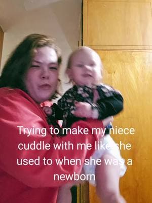 Just give me a hug lol 😆#fypage #babytok #niecelove #babylove #momtok #momover30 #familytime #babytok #babyviral #viralvideo 