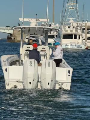 27’ Onslow Bay 😮‍💨 . . #garminmarine #fishingtrip #wrightsvillebeach 