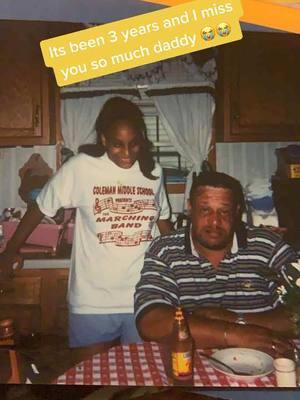 Missing my daddy.. #restinpeace #mypapi 😭😭😪😢😢🥺 #missingyou #WilliamsGang #NeverForgotten #fyp #ForYourPage #Grief #GriefJourney 