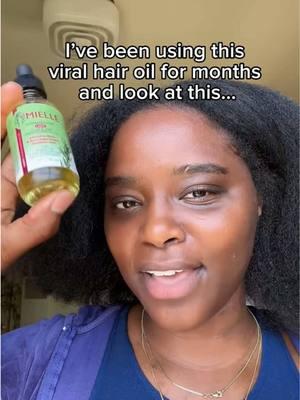 It’s time to step up your hair oiling game in 2025👏 @Mielle Organics #scalpcare #rosemarymintoil #hairlossremedy 