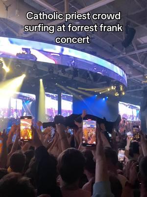 Forrest Frank at SEEK25>>>  #seek2025 #catholic #focus #priest #forrestfrank @FOCUS Catholic 