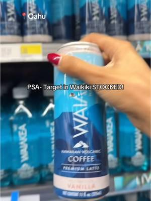 Go charge ‘em Waikīkī 💳☕️💧@target #drinkwaiakea #waiakeawater #waiakeacoffee #waikiki #oahu 