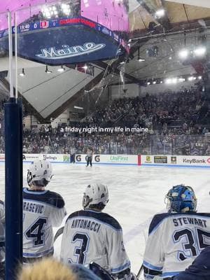 UMaine hockey game and a friday night in my life #umaine #oronomaine #umainehockey #mainehockey 