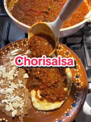 Chorisalsa  Ingredientes :  - 1/2 libra de chorizo  - 5 jitomates  - 7 tomatillos milperos - 7 chiles serranos (o al gusto) - 2 dientes de ajo - 1/4 de cebolla  - sal al gusto #chorisalsa #salsadechorizo #salsacasera #salsaconchorizo #chorizosalsa #homemadesalsa #spicysalsa #salsarojamexicana #susyrodriguez25r 