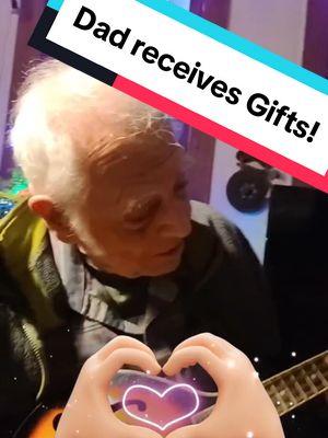 #Dad receives #Gifts during his 2nd Live Performance. #Thankyou @Sparkledots_14  #LIVEhighlights #TikTokLIVE #LIVE #mandolin #grandpa  #mandolincover #FYP  #tiktokcovers #instrumental #foryoupage 