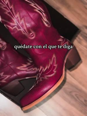 Si me quiere, thank you so much for my new boots babe🥹♥️ #CapCut #consentida #amordemivida #toxicos #parejas #metas #paratiiiiiiiiiiiiiiiiiiiiiiiiiiiiiii #fyp #amor #dontsettleforless #parejasgoals #couplegoals #fypシ #foryoupage #parejasdetiktok #vaquero #cowgirlboots #creatorsearchinsights #contentcreator #TikTokShop #trending #boots #cowboy #vaquera #botasvaqueras #guanajuato #mexico 