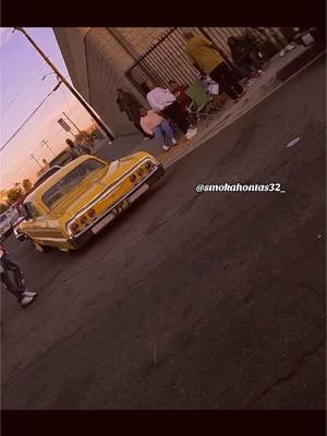 Golden hour ✨ #LosAngeles #fyp #cruisin #lowriders #impala #GoldenHour #SunsetLover #OldSchoolCars #lowlow #chevy 