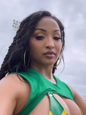 @wrayrum ! 🇯🇲 @Shenseea 🐉 #bts  . . . .  #jamaica 🇯🇲 #majormarketingja   #romeichentertainment  ™ #thoroplatedpromotions ™ #WEGOOD 