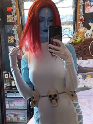 May start doing this for every cosplay now😂 #mystique #mystiquecosplay #mystiquexmen #xmen #xmen97 #xmencosplay #cosplay #maneater #ravendarkholme #mystiquemakeup 