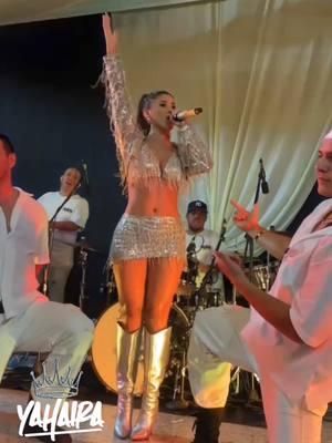 Final de Show en Vivo 👸 #yahaira #yledijeno #yahairayorquesta #concert #live #showgirl #artist #peruvian #peru #salsa #theoriginal #queenyahaira #lapatrona #fanclub #yahalovers #fypシ゚viral 