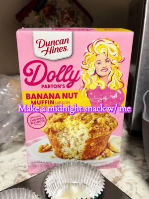 #dollyparton #midnightsnack #snackrecipe #banananutmuffins #jolene 