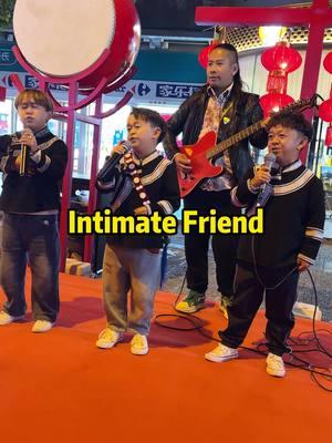 Let's start our 2025 with this song. In 2025, we will continue to face difficulties and move forward bravely!#muyunbrothers #guitarplayer #yi #chinesesinger #happynewyear 