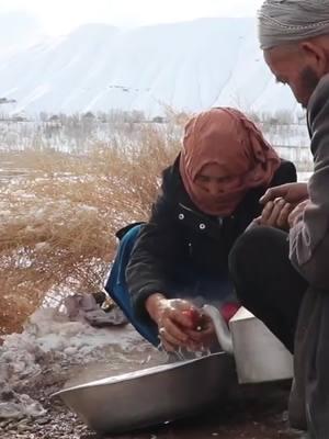 Cave old couple cook in winter cold and guest reception Village Life -P1#Village #VillageChannel #villagelife #Cooking #VillageCooking