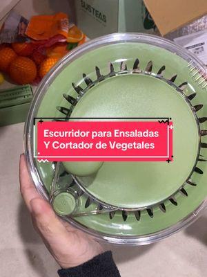 ¡Haz que preparar tus ensaladas sea rápido y sencillo! 🌿 Con el Susteas 5 en 1 Salad Dehydrator, tienes todo lo que necesitas en un solo producto. Este práctico utensilio combina un deshidratador de ensaladas, picador de vegetales, escurridor, bowl y colador. 🥗 Ideal para lavar, picar, escurrir y mezclar frutas y verduras en minutos. 💦 ¿Cansado de los restos de agua en tus ensaladas? Con esta herramienta, tu lechuga y tus frutas quedan secas y listas para disfrutar. 🍓 Además, su diseño multifuncional ahorra espacio en tu cocina y tiempo en la preparación. ¡Un imprescindible para amantes de la cocina saludable! 🌟 #ensaladasaludable #ensaladasrapidas #cortadordeverduras #ensaladasfaciles #SaladDehydrator #CocinaPráctica #UtensiliosDeCocina #PreparaciónDeEnsaladas #CocinaSaludable #DeshidratadorDeEnsaladas #ChopperVegetales #EscurridorDeEnsaladas #HerramientasDeCocina #UtensiliosMultifuncionales #CocinaFácil #HogarYCocina #CocinaCreativa #CocinaRápida #EnsaladasPerfectas #UtensiliosParaCocinar #AccesoriosDeCocina #AhorraTiempo #UtensiliosDeHogar #CocinaEficiente #SecadorDeVegetales #CortadorDeVegetales #ComidaSaludable #CocinaModerna #PreparaciónDeAlimentos #LavadorDeEnsaladas #EscurridorDeFrutas #UtensiliosDeCocinaMultifuncionales #AccesoriosParaHogar