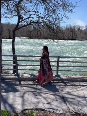 Niagara falls #fyp #tiktokviralsong #tiktoksong #bollywood #viralvideo #saudiarabia🇸🇦 #bangladesh🇧🇩 #tiktokviral #bangladeshi_tiktok 