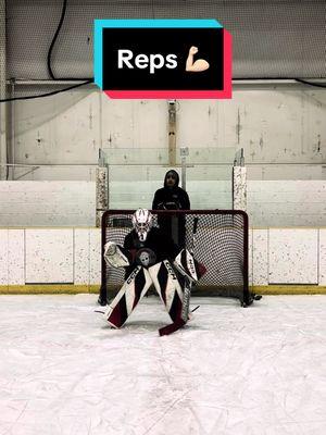 Gettin’ the reps in 💪🏻 #hockey #icehockey #hockeygoalie #hockeyplayer #hockeycoach #goaliecoach #NHL #krisrenfrow #hockeytraining #goalietraining #hockeygym #goaliegym #hockeymom #goaliemom #hockeydad #goaliedad #hockeydrill #goaliedrill #padbudder #blackandmetalfitness