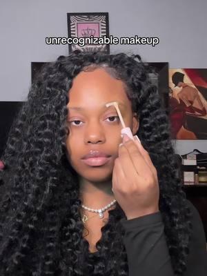 aka my new everyday look 🥹 - did you recognize me? 🫣 #trend #makeup #makeuptrend #unrecognizable #unrecognizablemakeup #grwm #getteadywithme #transition #makeup #makeuptutorial #MakeupRoutine #makeuptransformation