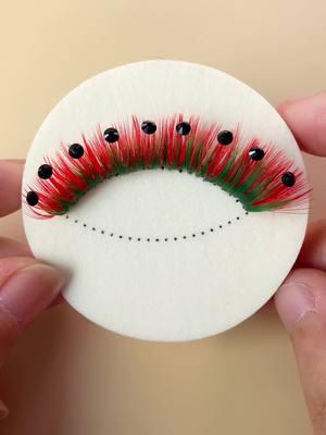 🔴➕🟢What would the effect be if you use red and green eyelashes? Comment below to share your ideas🤔 🛍️Shop on kolybellash.com.com 🛍️First Order over $79 Enjoy Free Shipping 💕The code:FREE 💕Download the kolybel lash App 👉Get $20 for first order ⚡️The Code : APP20. #lashes #lashextensions #classiclashes #premiumlash #cashmerelashes #eyelashextensions #eyelashes #lashartist #lashtech #classiclashes #colorlashes #cashmerelashes#Wimpern #Wimpernverlängerung #Wimpernextensions #Lashartist #Lashlove #Wimpernstudio #Lashesonfleek #Wimpernliebe #kolybellash #lashextensions #lashgoals #lashartist#lashlove #newyorklashes #idaholashes #floridalashes