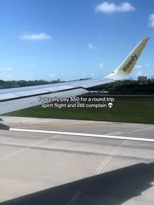 I don’t get it 🤦‍♂️ #nonstops_aviation #aviationenthusiast #avgeek #spiritairlines #a320neo #fll #fortlauderdale #fyp 