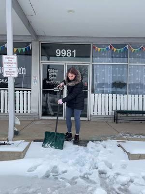 I luckily I found an ice scraper and FINALLY got my ramped cleared!!  #indoorplayground #grandmasplayroom #indoorplaygroundowner 