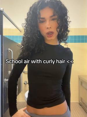 It’s way worse #nyc #curl #school #makeup #gold #curlyhair #curlycut #hair #outfit #model #curlyhairroutine #fashion #makeuptutorial #schoolair #dance #kalogerassisters 