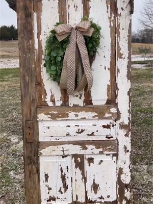 Meet the Meadow Wreath 🌾✨ A timeless design with natural greenery and a rustic burlap bow, perfect for adding charm to any space.  Available now—grab yours before it’s gone! 🌿  #BarrelOfWreaths #RusticDecor #HandcraftedWreaths #farmhousewreath #farmhousedecor #farmhousestyle #homedecor #decor #frontdoorwreath #doorwreath #springwreath #eucaluptuswreath #shopsmall #wreath #wreathlove