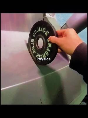 Physics are amazing😱😳.#physics #fisica #science #amazing #slideshow #physicsexperiment #paratii #fypシ゚viral 