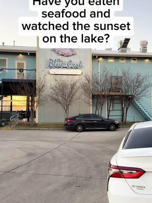 Getting some seafood and watching the sunset at the Blue Crab on New Orleans lakefront  ///// We offer fun driving tours around New Orleans and funny New Orleans and Louisiana centric T-shirts! Click the link in our bio! #nola #neworleans #louisiana #louisianatiktok #nolaculture #visitneworleans #onlyinneworleans #neworleanslife