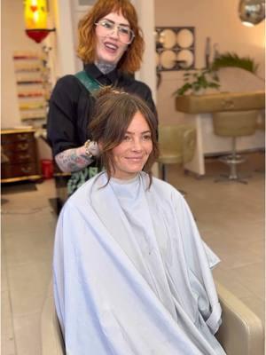 JoAnna ✨ razor cut and hand styled long bob with a curtain face frame 😍 #midlengthhair #longbob #razorcut #hairreveal #hairtransformation #denversalon #denverhairstylist #denvercuttingspecialist 