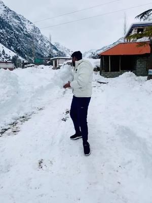 Pehly pehal dekha #klam #valley #virall #foryoupage❤️❤️ #see @tiktok(official)🌀 