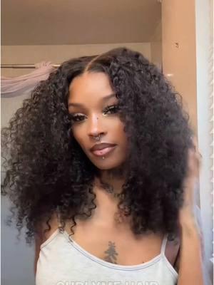 The haie so cute I want get it now asap🥰💥 #trending #fyp #wigtok #wigfluencer #curlyhair #hairtok #kinkycurly #curlsdefined #curlyhairstyles 