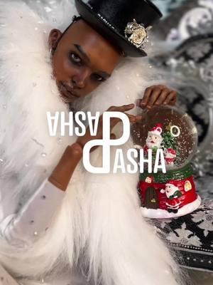 From frosty to fabulous! ❄️✨ Watch as our snowman melts away to reveal our stylish Mini XY ready to turn up the heat. Who knew winter could look this good? Meet our charming snowman Olav, with a heart full of winter magic and a frosty smile to match! ❄️✨  #pashapasha #pashapashanewyork #pashapasha_newyork #bjd #balljointeddoll #ooak #figurativeart #fashiondoll #dollphotography #dollart #artdoll #bjdart #pashapashadoll #pashapashaoriginal #dollfashion #artstudio #wip #snowman