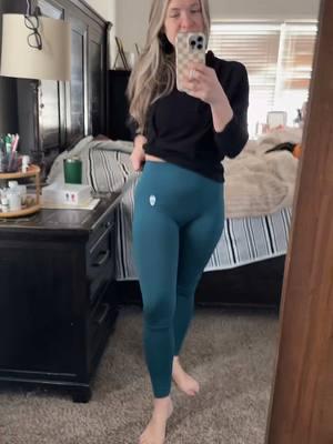 @Gymreapers are my fav!!!! New seamless workout leggings!! #creatorsearchinsights #TikTokShop #tiktokmademebuyit #newyearnewaura #spotlightfinds #winterwardroberefresh #fashionistafaves #gymreapers #seamlessleggings #workoutfit #gymfit 