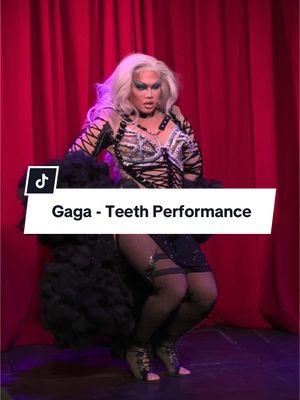 Let’s see your cavities #dragqueen #dragperformance #teeth #ladygaga 