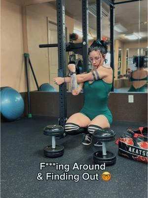 what I mean when I say I do tricks *falls on face* Fueled by @KLOUT PWR  Cødè | Raven 🐦‍⬛  #FAFO #Dumbbells #CalisthenicsTricks #Hard #BodySuit #Green #RockLee #Muscles #GirlsWithMuscles #KneeHighSocks #LSit #Handstand #Stretching 