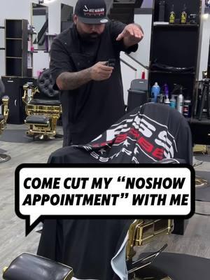 COME CUT MY “NOSHOW  APPOINTMENT” WITH ME AGAIN🥺🥹🤣🤣🤣💈🤷🏽‍♂️ it happens I guess!.. but the question is DO YOU CHARGE IN FULL OR LET IT SLIDE? #iconbarbershop #fresno #fresno559 #fresnocalifornia #funnyvideos #fresnobarbershop #fresnobarber #jessthebarber #funnybarbers #youngbarber #fypage #fyp #fypシ゚viral #viral #viralvideo #foryoupage #🎭badboyzofcomedy🎭 #🎭ogbadboyzofcomedy🎭 @fhaiiryy 