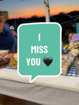 I miss you everyday wela 🖤 #fyp #fypシ #shirtsandgiggles #imissyou #imiss #wela #grandma #rip #badbunny #badbunnypr #CapCut #dtmf 