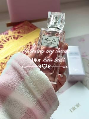 Forever grateful🥰 @Heidi Mayorga #dior #missdior #hairmist #unboxing 