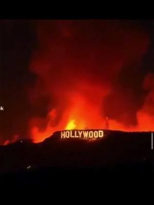 This is devastating 💔 We need to pray. 🙏  Shout out to my childrens father for sending me most of these pics. 📷 #Losangeles #Hollywood #Palisades #Allycarter #Fires #TruthWillBeRevealed 