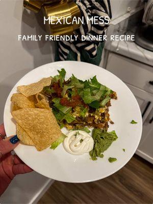 cook dinner with me💫🤎 my husband requested adding mexican mess to the menu this week and it did NOT disappoint!! recipe below👇🏼 MEXICAN MESS layer the following in casserole dish corn tortillas  1/2 can refried beans 1/2 lbs ground meat (beef, turkey or elk) 1/2 can of green chilies (7oz can) shredded cheese REPEAT LAYERS on top of your second layer of cheese add about 1/2 bottle of green taco sauce. bake at 400 for 20-25 min. serve with your favorite taco toppings.  ENJOY!!👩🏼‍🍳💋 xoxo, chef McKin🤪 • #DinnerIdeas #dinnertime #sahm #sahmlife #Recipe #kidfriendly #MomsofTikTok #kidsfriendlymeals #sahm #easymeals #dinnerrecipes #quickmeals #easycooking #yummy #sogood #healthy #cookingwithmckin #relatable #familyof5 #momof3 #Lifestyle #momlife #familyfriendly