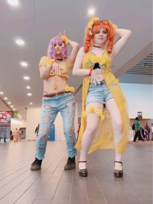 #SAORIKA 🩷🧡🌺┆we went crazy when this played at the jpop rdp @oli ^_^ ☘️🩷🍑 #sacanime #sacanimewinter #sacanime2025 #sacanimewinter2025 #rikaseto #saorihidaka #merm4id #merm4id💄 #d4dj #d4djgroovymix #d4djグルミク #cosplay #cosplayer 