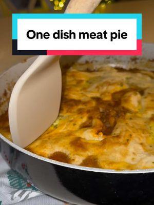 One pot dinner for a meat pie. So simple and so good!  #dinner #dinnerrecipe #cooking #meal #familydinner #onepot #onepotcooking #cooking 