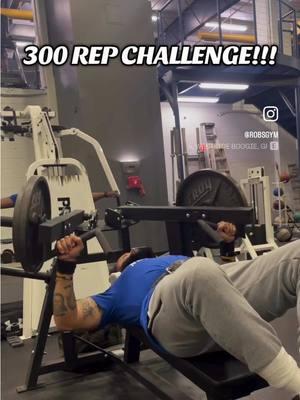 300 Rep Challenge! Choose 4 different chest exercises of your liking, but make sure you keep track of your reps on the road to 300n #fitnesschallenge #300 #reps #GymLife #coachrob #letsgo #methodgymwaldorf 