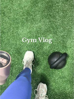 Early morning gym 💪🏼 then home to clean up baby throw up 🫠 #morningroutine #gymvlog #dayinthelife #youngmom #utahmom #irishtwins #4monthspostpartum 