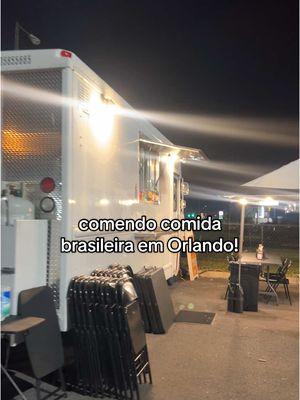 Não acredito que depois de quase dois anos morando aqui em Orlando eu finalmente comi um pastel!!! #comidabrasileira🇧🇷 #morandonoseua #faculdadenoseua #vidanoseua #brasileironoseua 