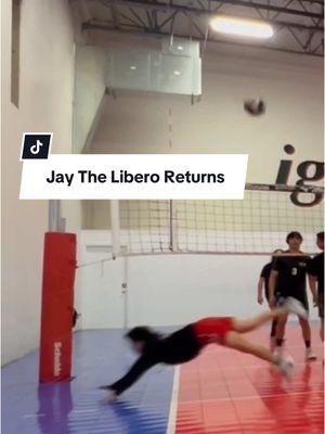 i havent posted for awhile but im not the type to care very much about social media in the first place, so here i am covering a ball across the entire court for your amusement & my pride #defense #libero #cover #pallavolo #voleibol #vb #vball #volley #voli #volleyballworld #volleyball #dive 