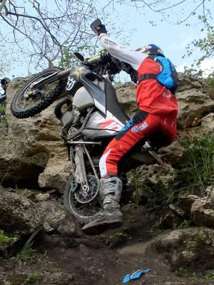 sometimes I pick really bad spots to film at #hardenduro #sportsvideography #motocross #Motorsport 