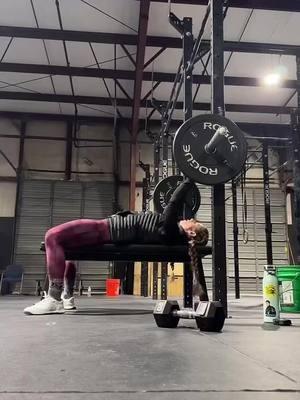 Built to a “heavy” 3 rep pause bench press for the day before annihilating my shoulders with a fuckton of HSPU and push-ups. 🫠 #crossfit #girlswholift #benchpress #crossfitchicks #musclemommy #weightlifting #bench #chestday #shoulderday #pushit #barbell #strength #marlyhemathlete #mastersathlete