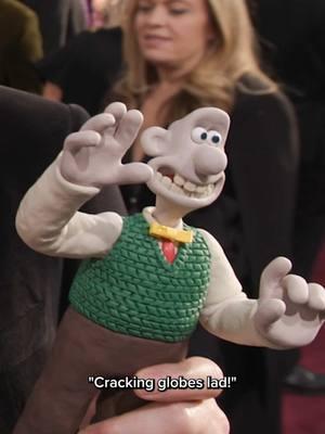 #WallaceAndGromit are looking for the Lancashire hot pot at the #GoldenGlobes! 👀 The duo made a special IN-PERSON appearance on the red carpet thanks to their directors #NickPark and #MerlinCrossingham! 